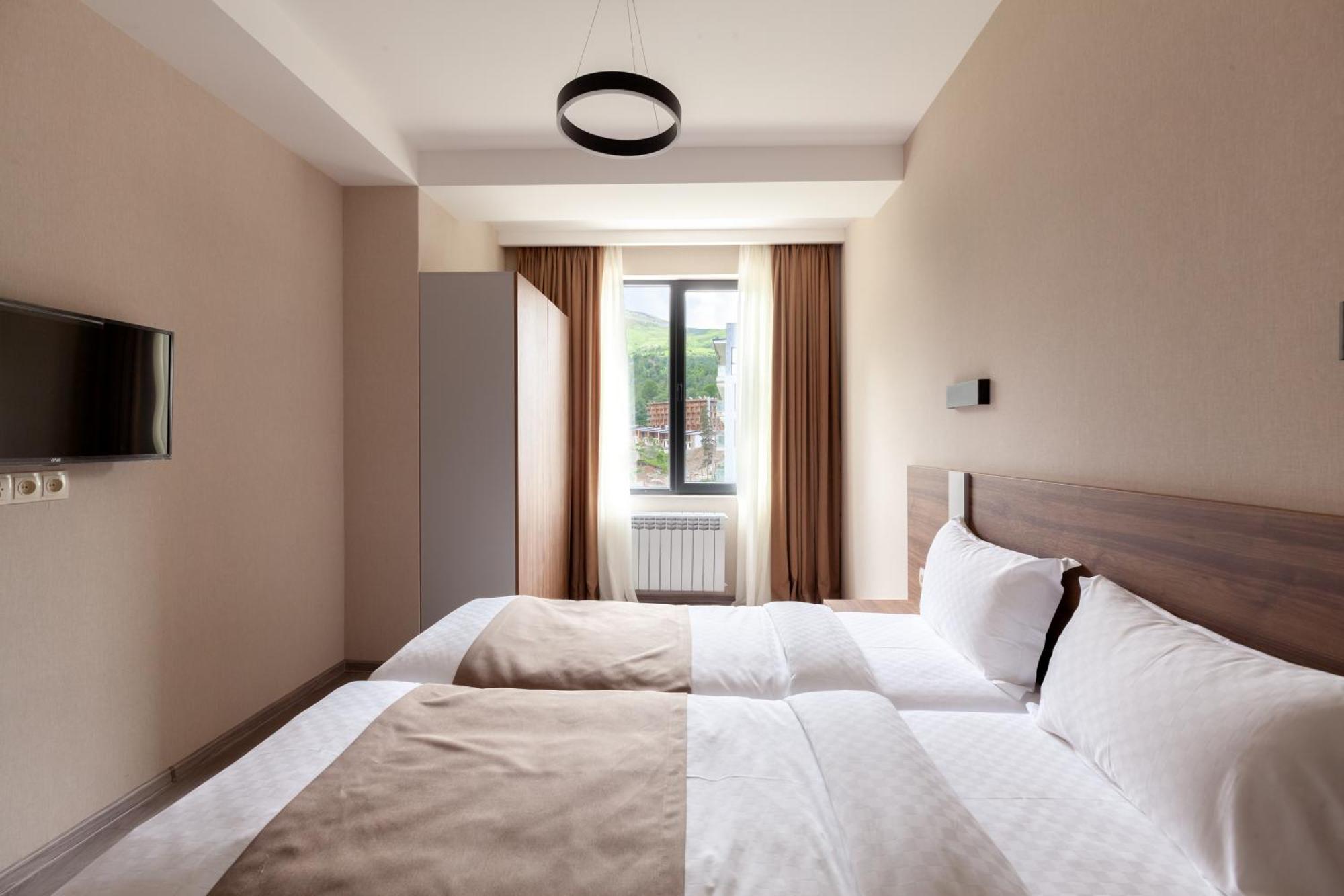 Hotel Crystal Wood Bakuriani Zewnętrze zdjęcie