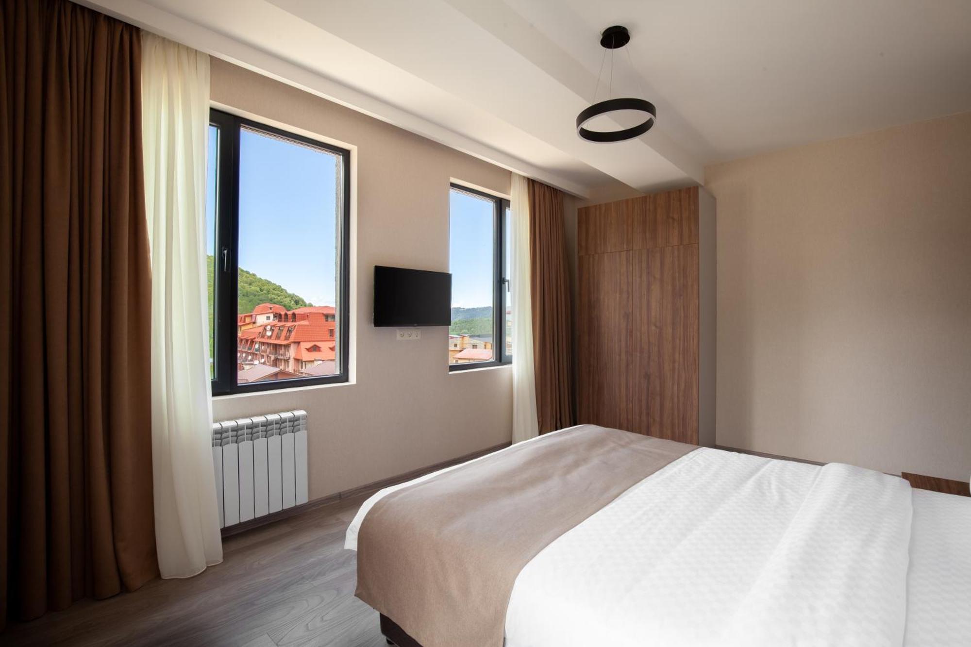 Hotel Crystal Wood Bakuriani Zewnętrze zdjęcie